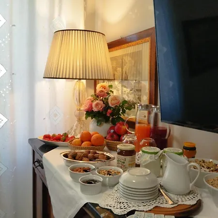 Frühstückspension Da Gina Senigallia