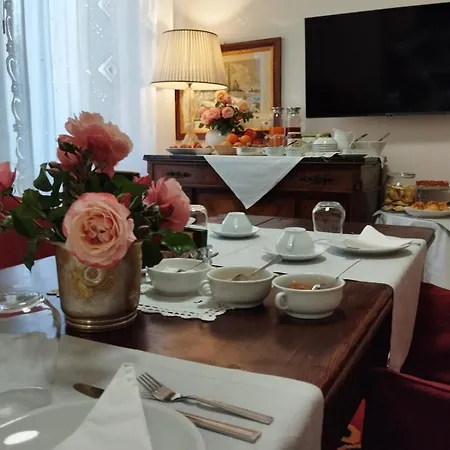 Da Gina Alojamento de Acomodação e Pequeno-almoço *